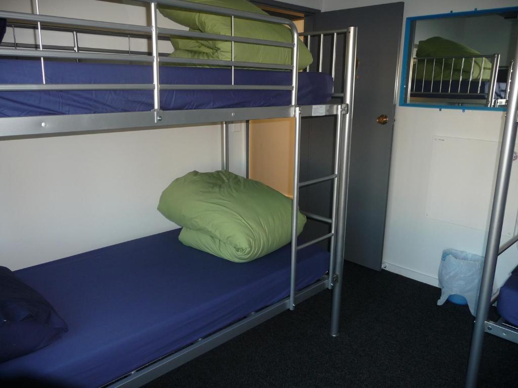 Mount Backpackers Hostel Маунт Маунгануи Стая снимка